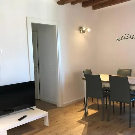 Kosher House - 4th Floor * Venice